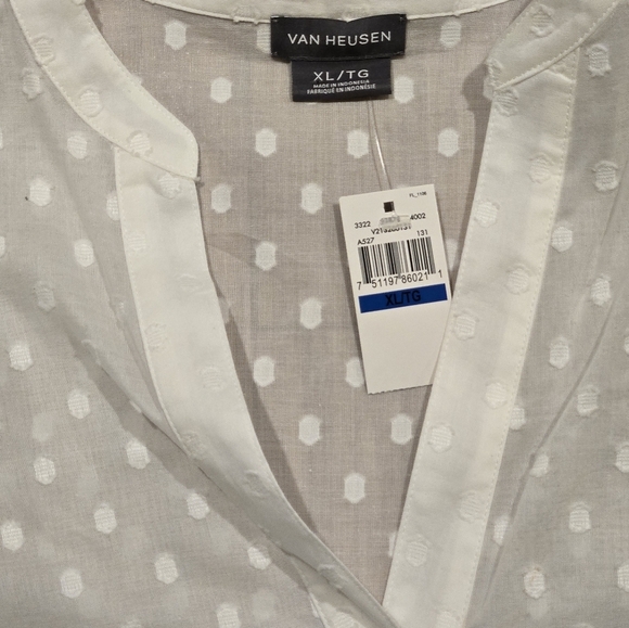 NWT Van Heusen Polka Dot Top - Picture 4 of 7